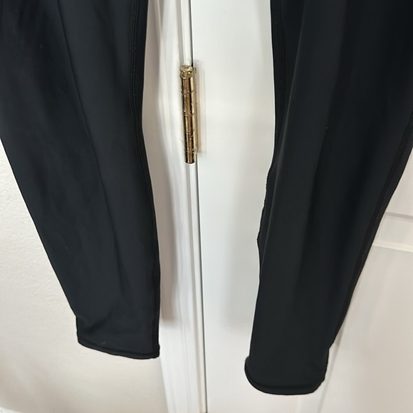 Fabletics yoga pants leggings maternity pants - Picture 3 of 7
